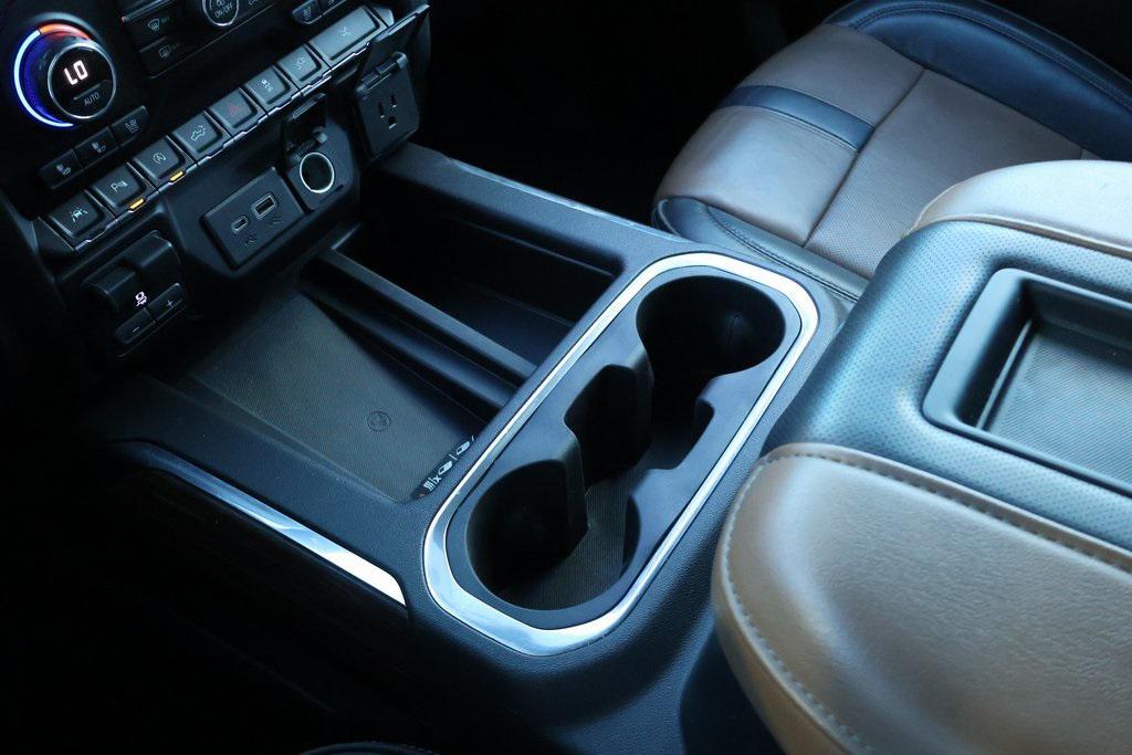 used 2021 Chevrolet Silverado 1500 car, priced at $43,881