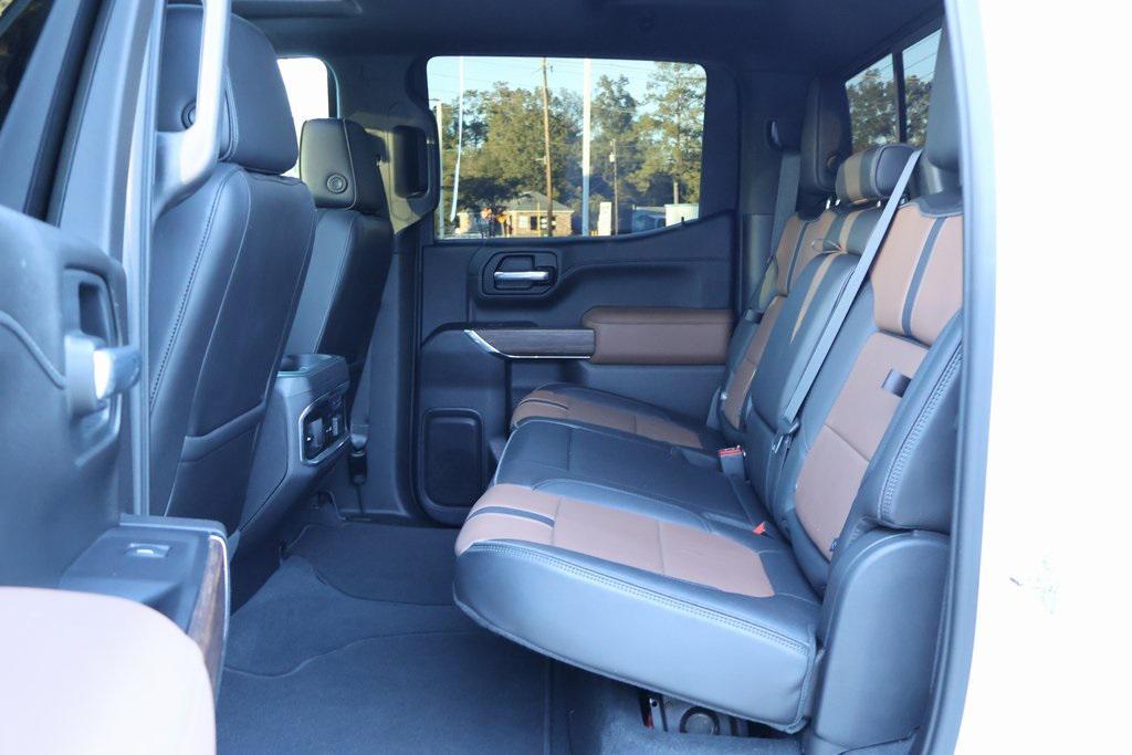 used 2021 Chevrolet Silverado 1500 car, priced at $43,881