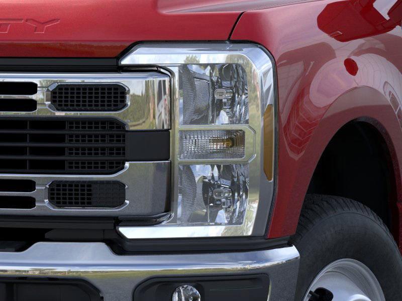 new 2025 Ford F-350 car, priced at $70,425