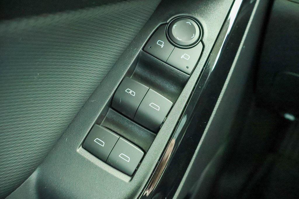 used 2026 Chevrolet Equinox car, priced at $28,000