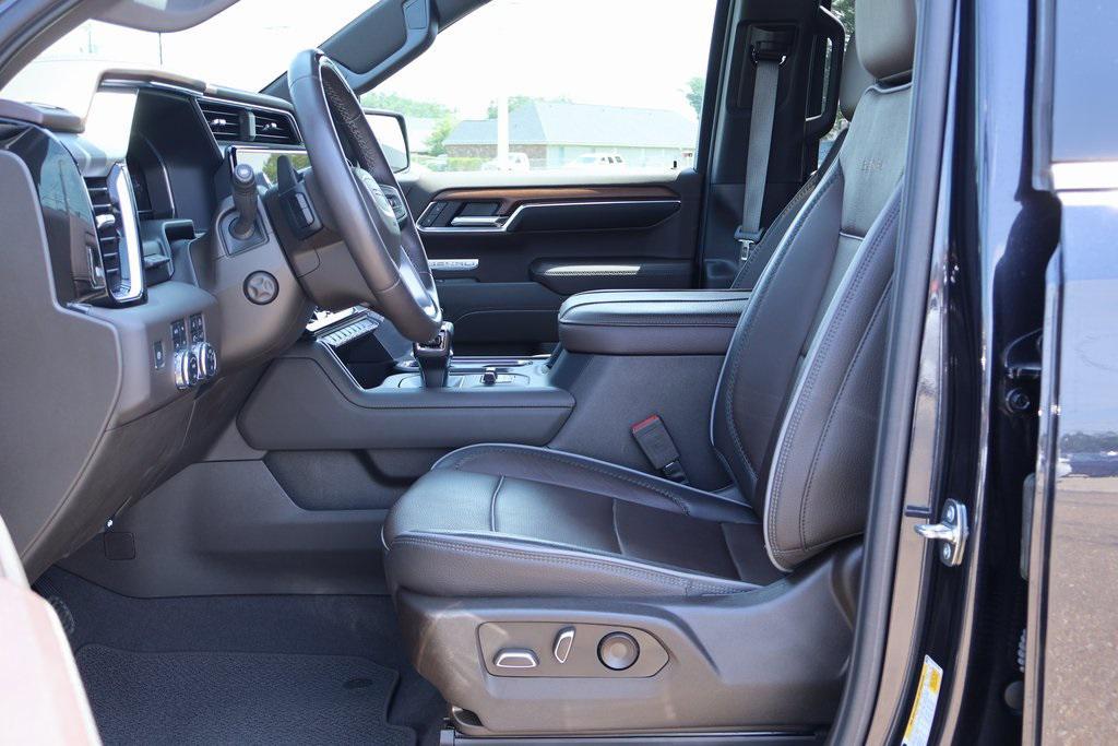 used 2023 GMC Sierra 1500 car, priced at $55,864