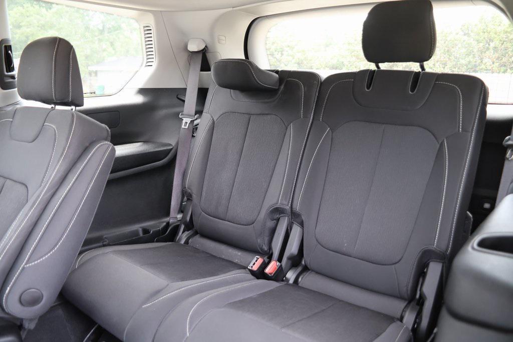 used 2023 Jeep Grand Cherokee L car, priced at $23,949