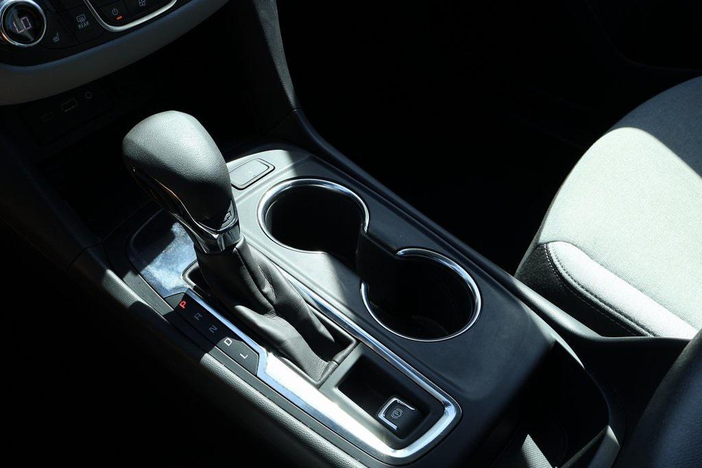 used 2024 Chevrolet Equinox car, priced at $21,818