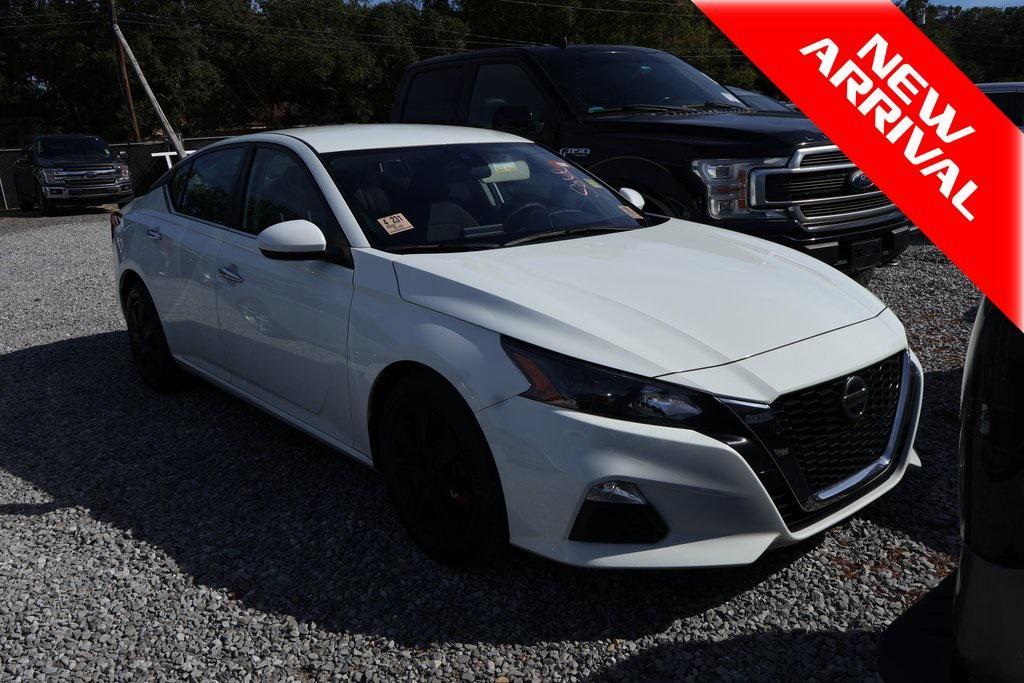 used 2022 Nissan Altima car, priced at $17,888