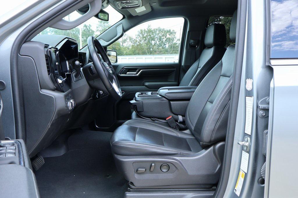 used 2024 GMC Sierra 1500 car, priced at $42,928