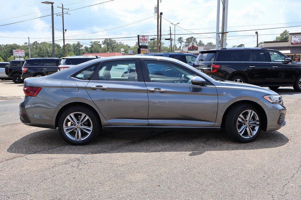 used 2024 Volkswagen Jetta car, priced at $21,174
