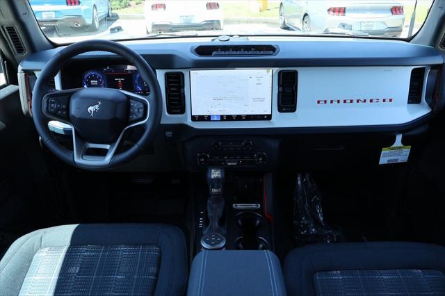 new 2025 Ford Bronco car, priced at $53,539