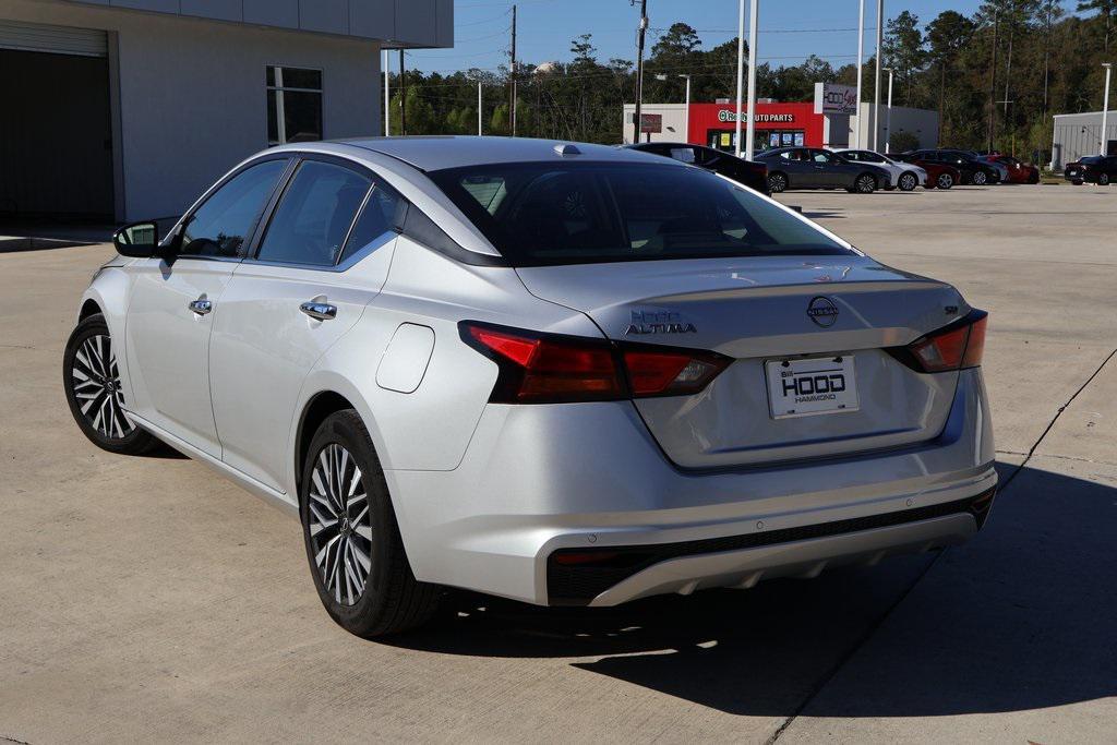 used 2024 Nissan Altima car, priced at $19,279