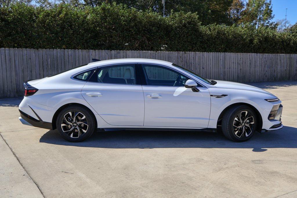 used 2024 Hyundai Sonata car, priced at $22,959