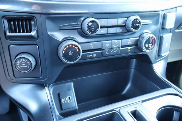 new 2025 Ford F-150 car, priced at $47,013