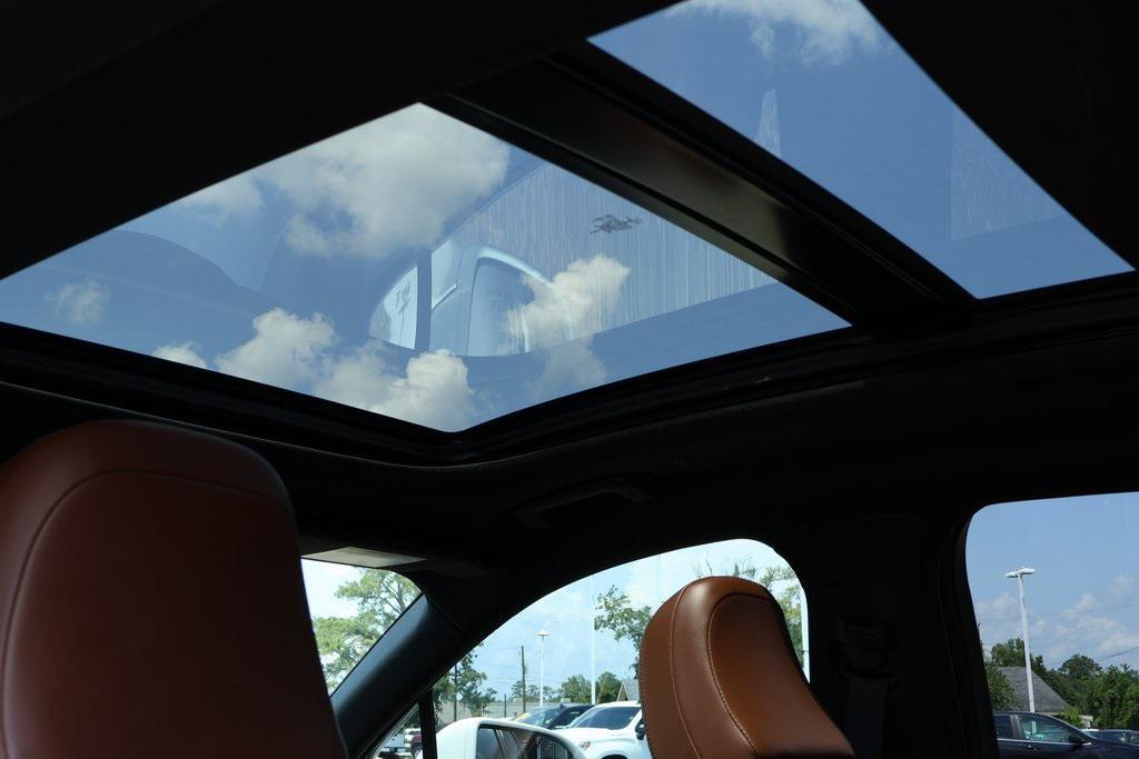 used 2022 Lincoln Nautilus car, priced at $32,710