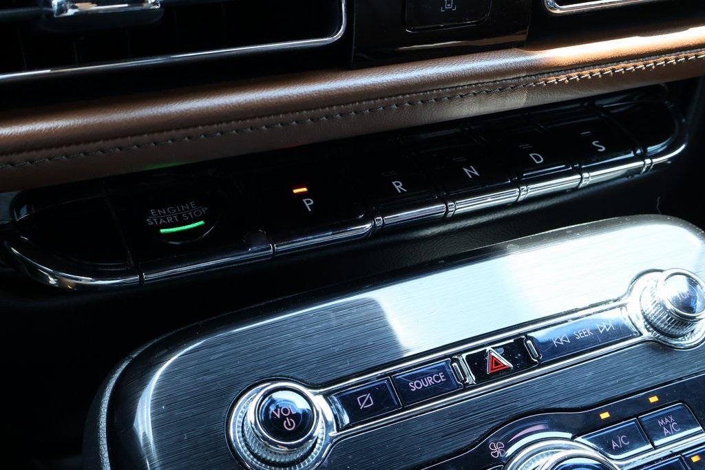 used 2022 Lincoln Nautilus car, priced at $32,710