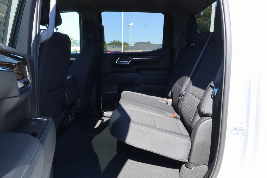 used 2024 Chevrolet Silverado 1500 car, priced at $35,078