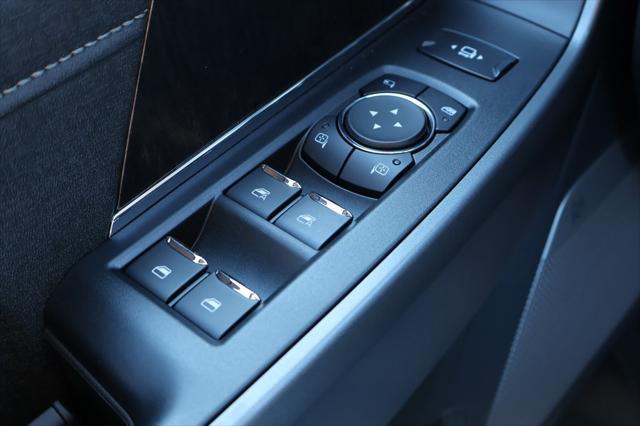 new 2025 Ford F-250 car, priced at $99,753