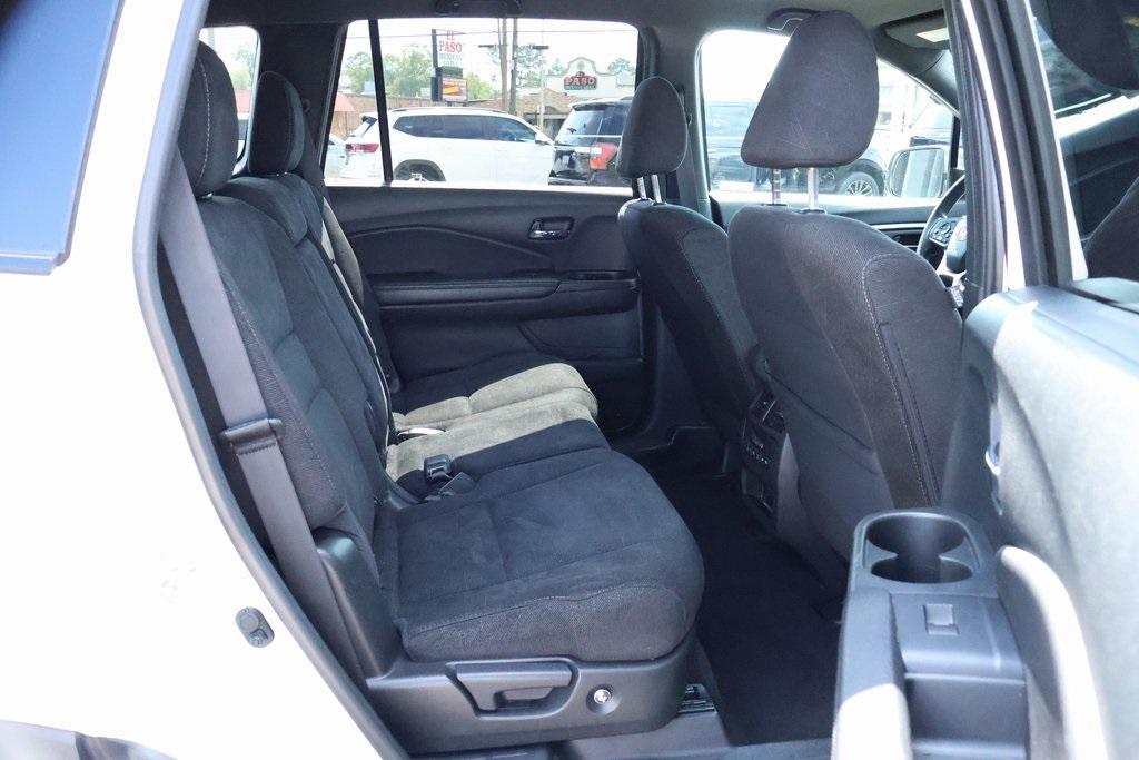 used 2022 Honda Pilot car, priced at $26,686