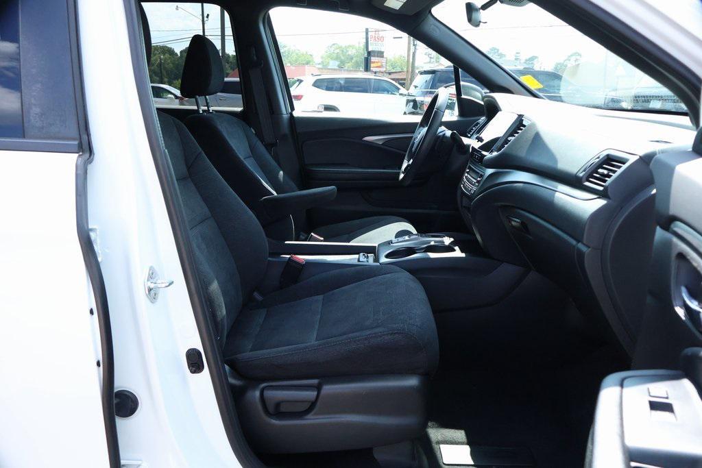 used 2022 Honda Pilot car, priced at $26,686