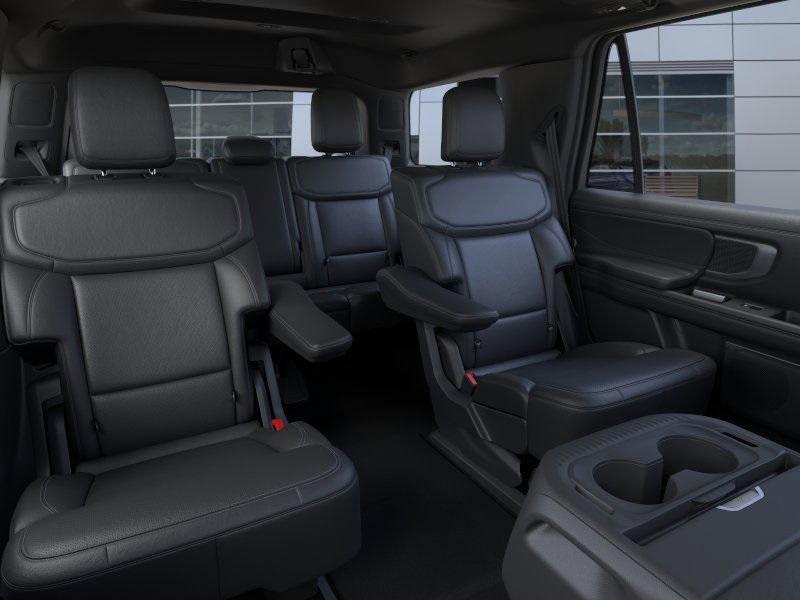 new 2025 Ford Expedition car, priced at $81,730