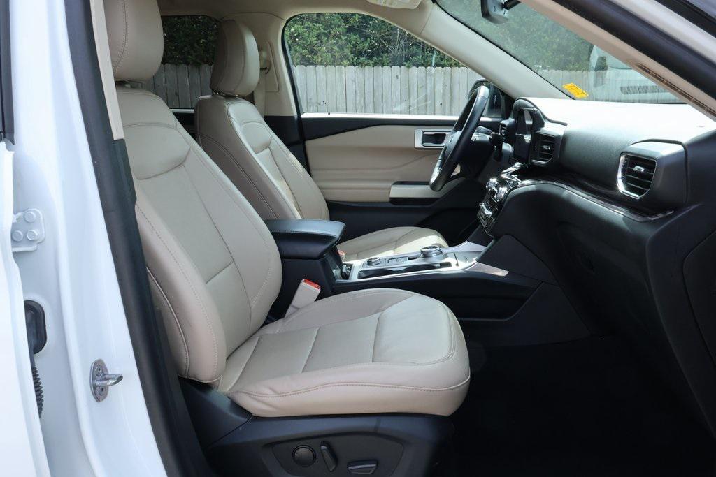 used 2023 Ford Explorer car, priced at $31,619