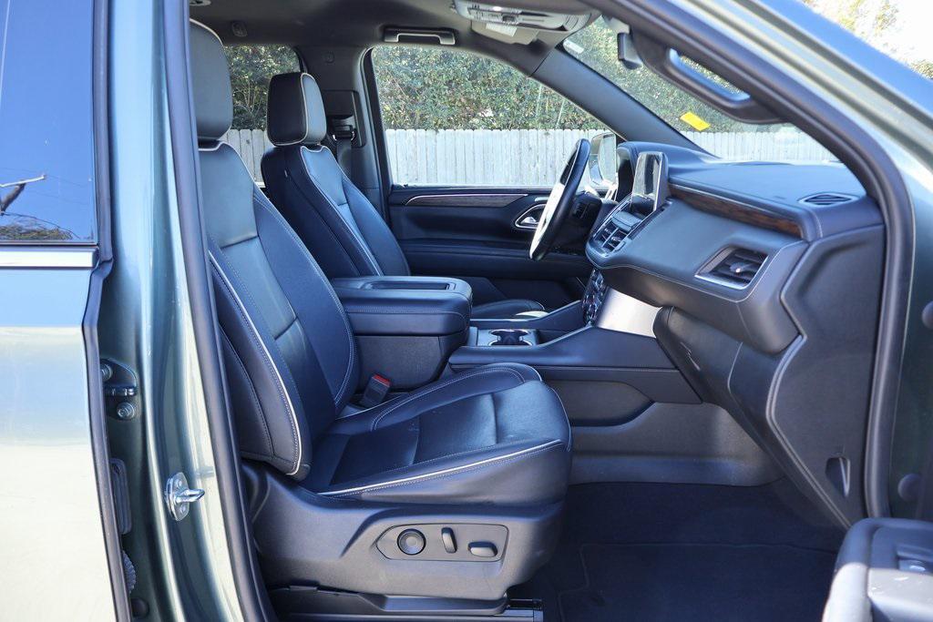 used 2023 Chevrolet Suburban car, priced at $44,985