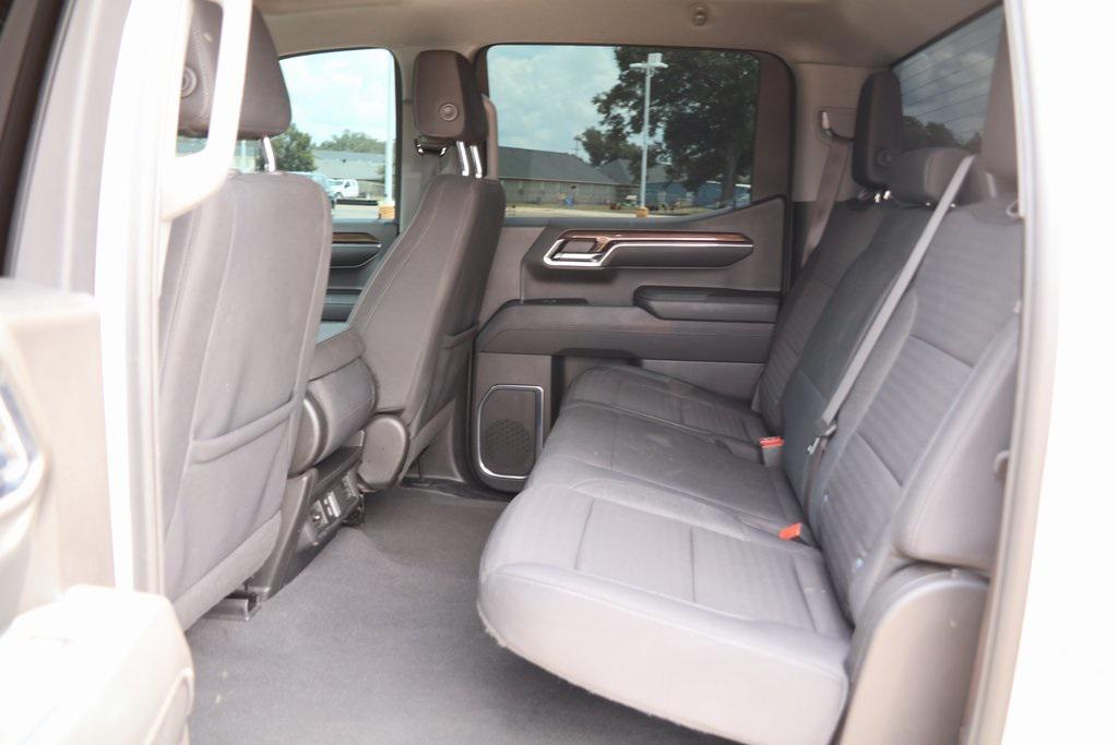 used 2024 Chevrolet Silverado 1500 car, priced at $35,979