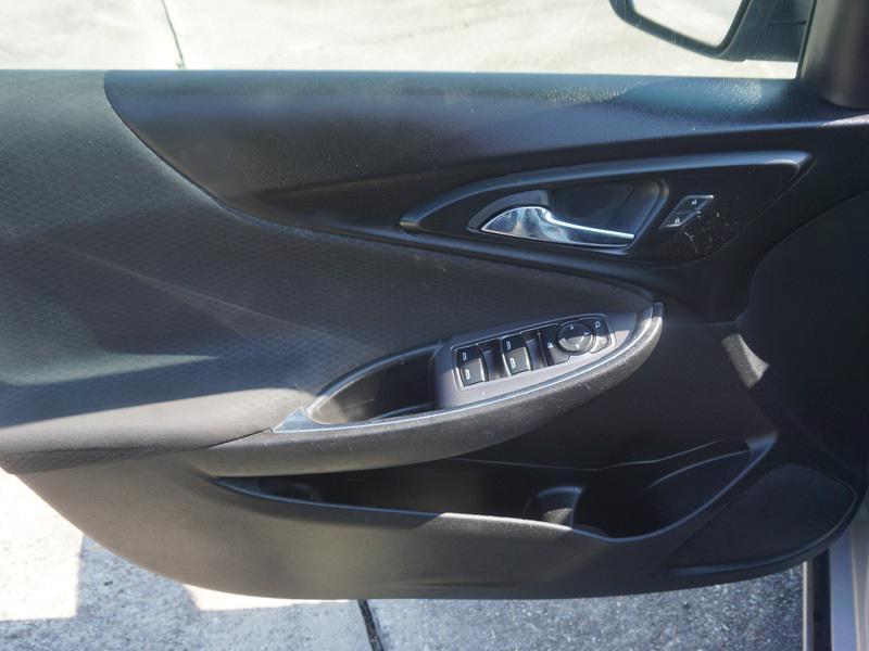 used 2020 Chevrolet Malibu car, priced at $13,721