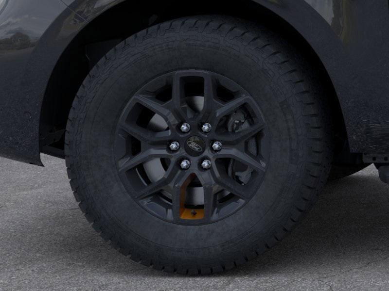 new 2025 Ford Expedition car, priced at $81,040