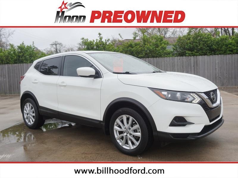 used 2020 Nissan Rogue Sport car, priced at $17,856