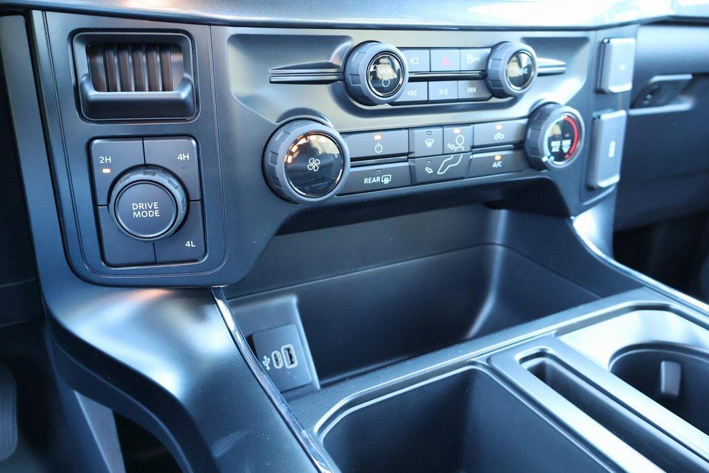 new 2025 Ford F-150 car, priced at $48,160