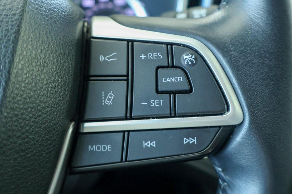 used 2023 Toyota Highlander car, priced at $33,941