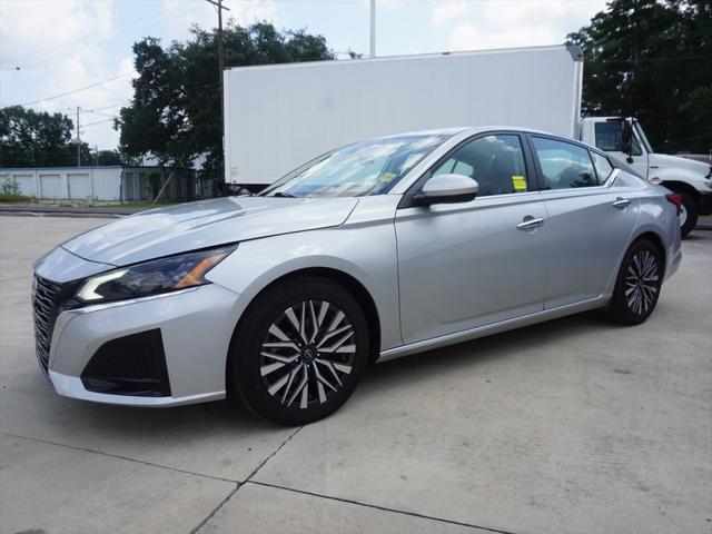 used 2023 Nissan Altima car, priced at $19,537