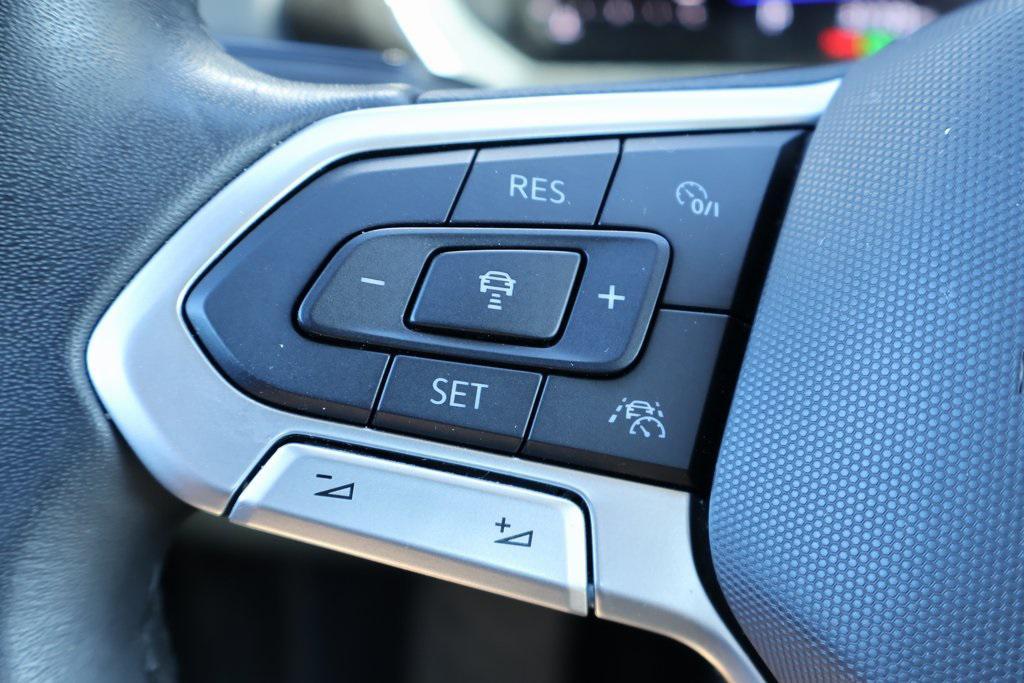 used 2024 Volkswagen Jetta car, priced at $19,612