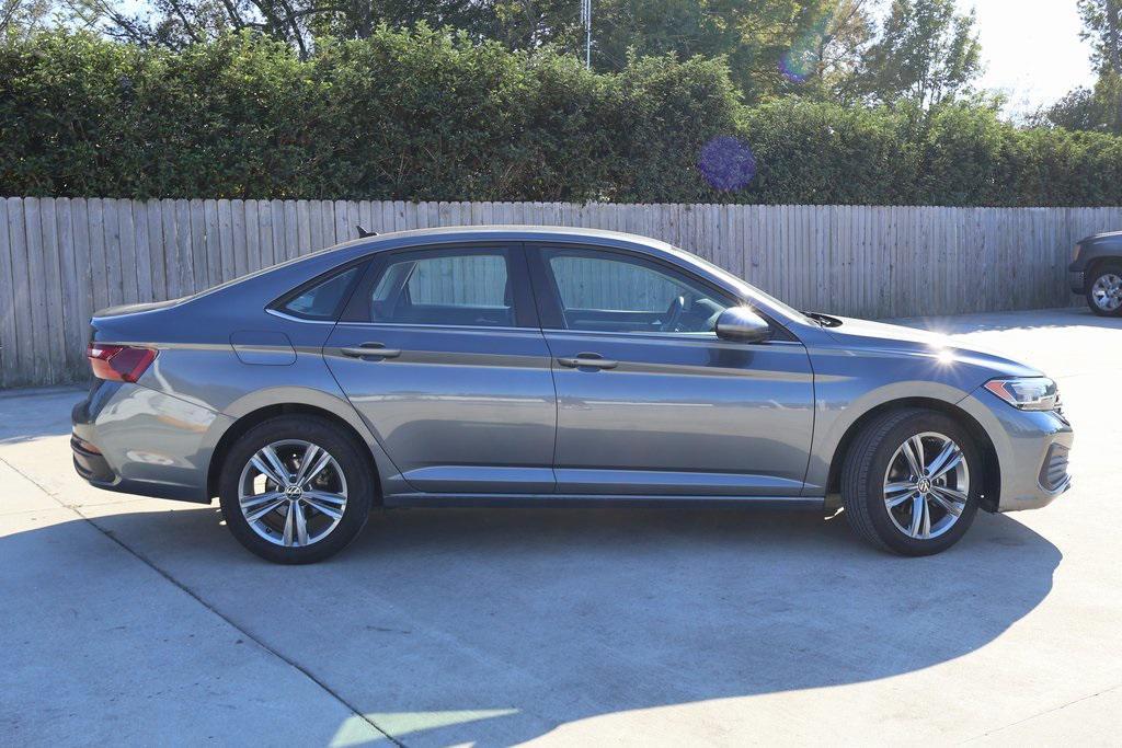 used 2024 Volkswagen Jetta car, priced at $19,612