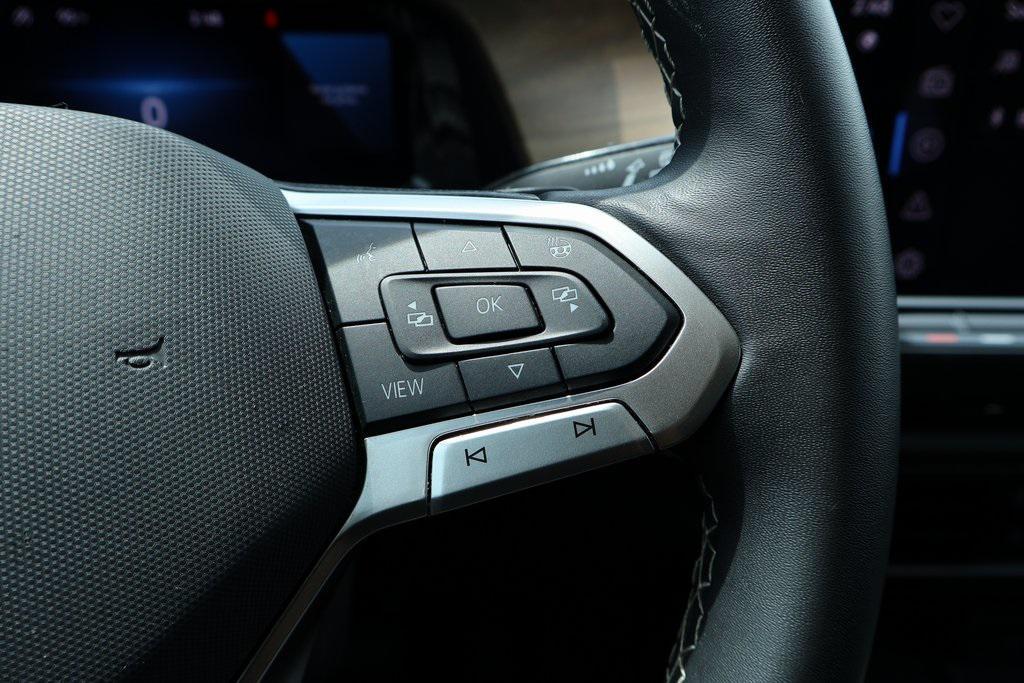 used 2024 Volkswagen Atlas car, priced at $30,253