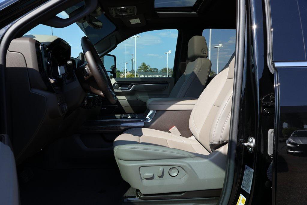 used 2024 Chevrolet Silverado 2500 car, priced at $71,434