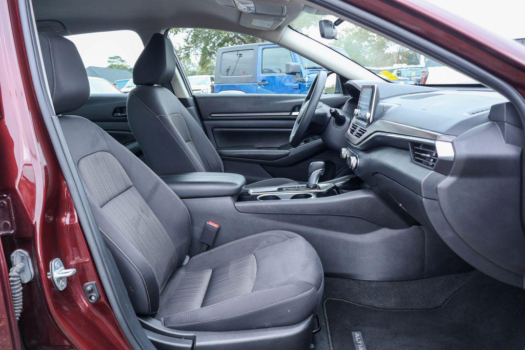 used 2024 Nissan Altima car, priced at $19,411