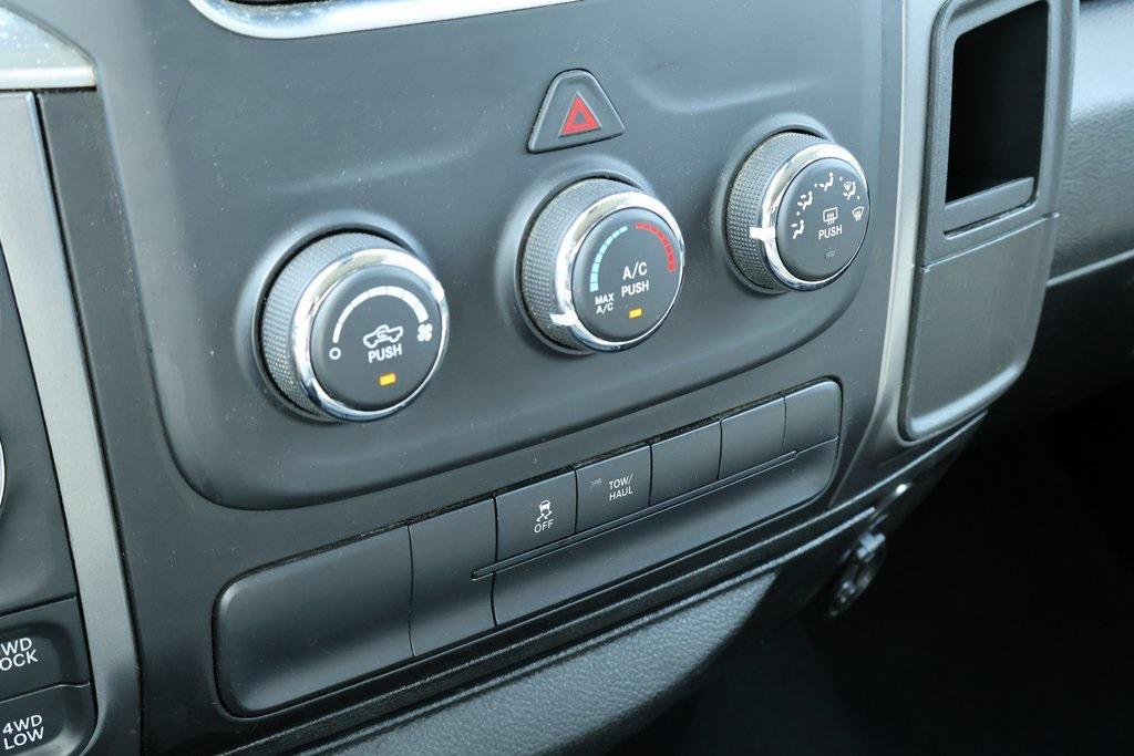 used 2021 Ram 1500 Classic car, priced at $27,816
