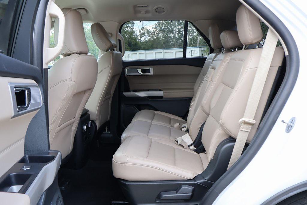 used 2024 Ford Explorer car, priced at $28,794