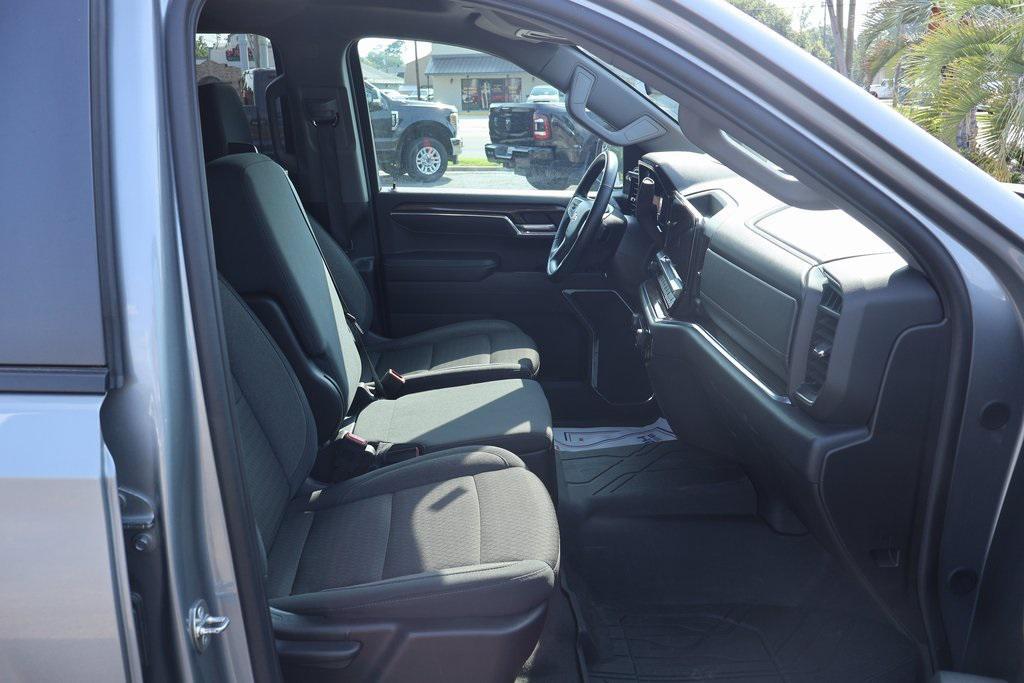 used 2024 Chevrolet Silverado 1500 car, priced at $41,431