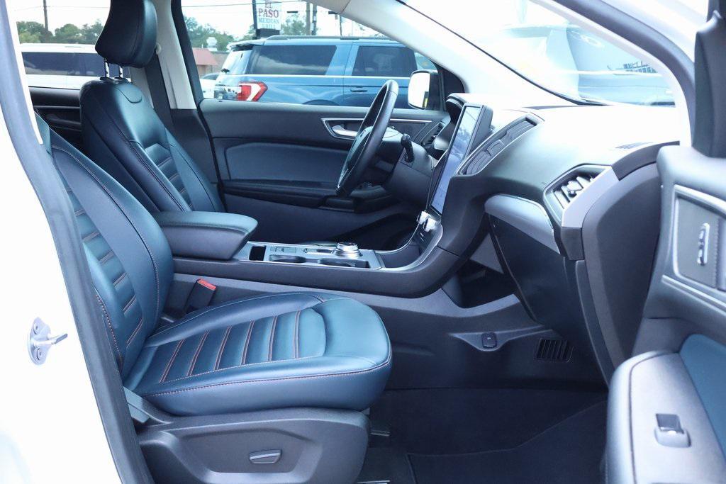 used 2022 Ford Edge car, priced at $20,928