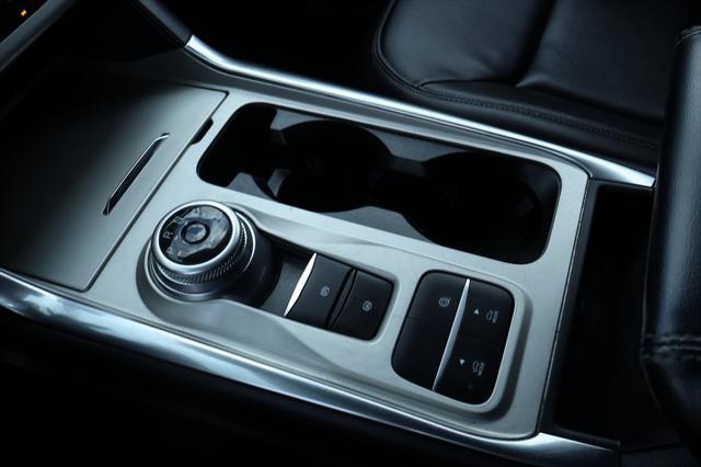 used 2023 Ford Explorer car, priced at $25,879