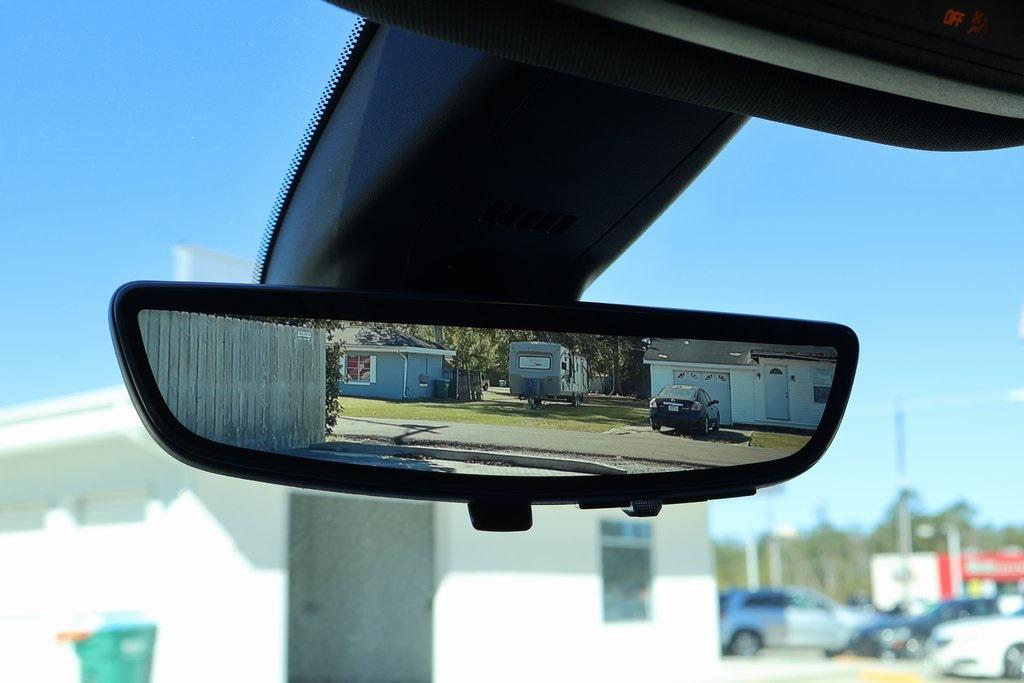 used 2024 Buick Enclave car, priced at $27,983