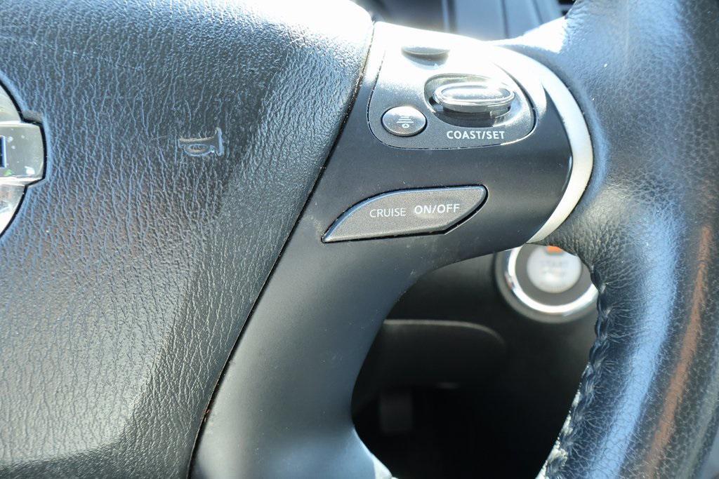 used 2020 Nissan Pathfinder car, priced at $16,521