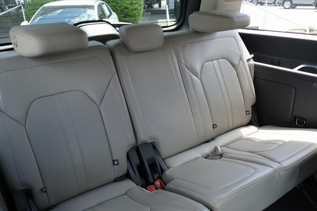 used 2021 Ford Expedition car, priced at $32,813