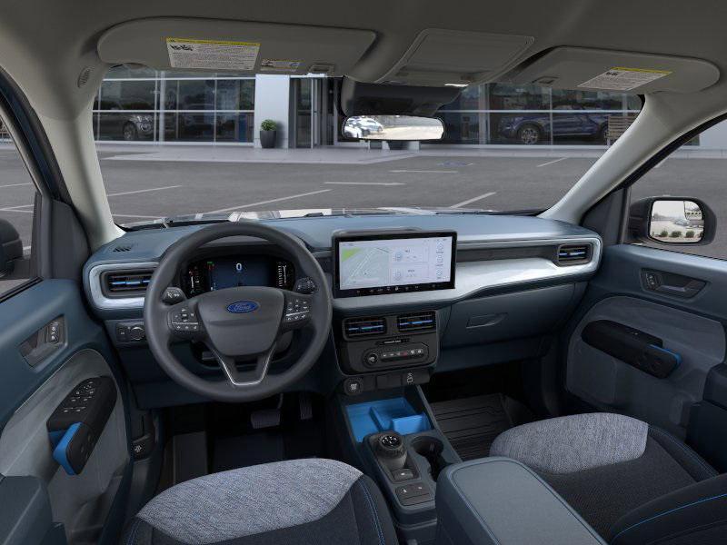 new 2025 Ford Maverick car, priced at $32,095