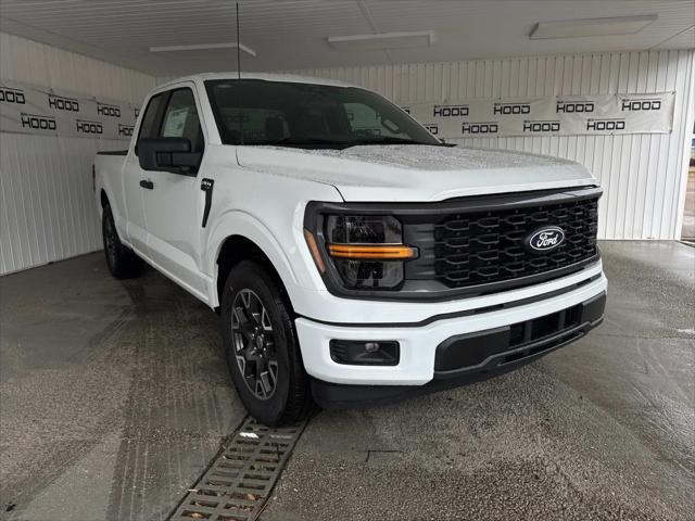 new 2024 Ford F-150 car, priced at $34,374