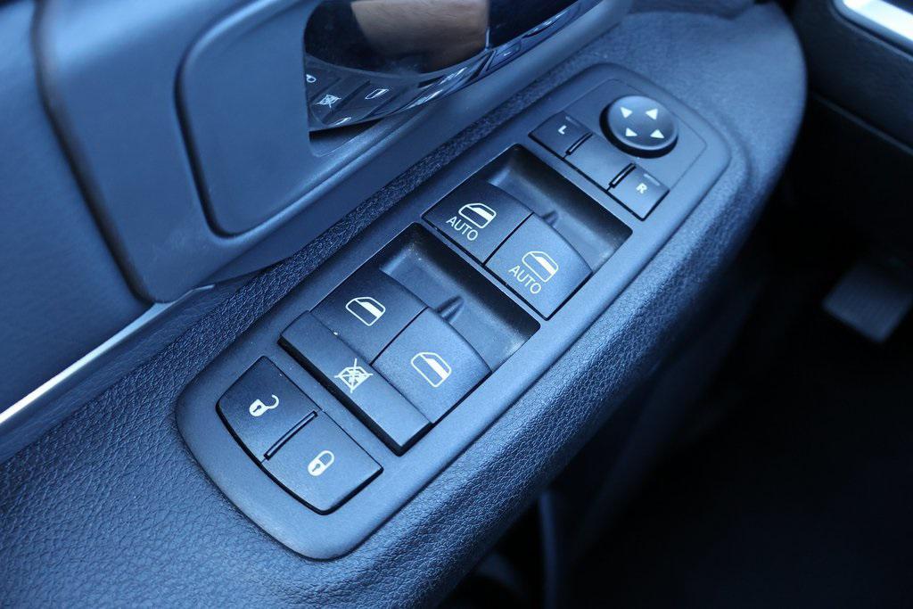 used 2023 Ram 1500 Classic car, priced at $25,489