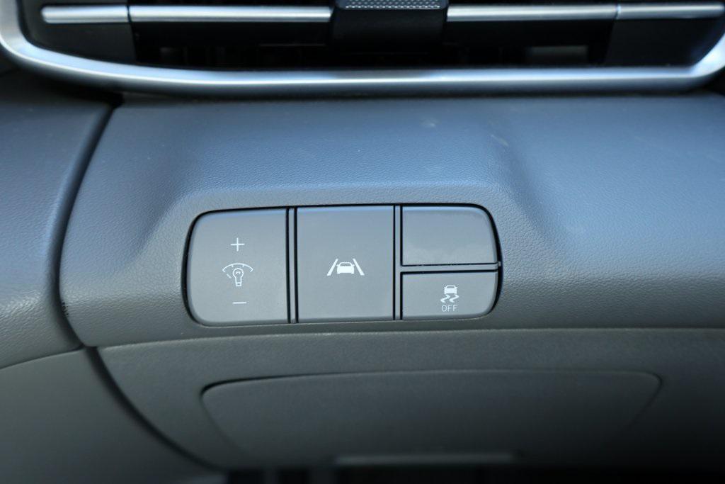 used 2023 Hyundai Elantra car, priced at $18,318