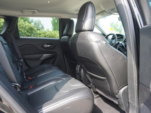 used 2019 Jeep Cherokee car, priced at $15,291