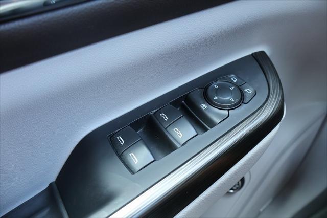 used 2023 GMC Acadia car, priced at $26,854