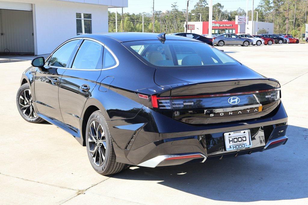 used 2025 Hyundai Sonata car, priced at $22,614